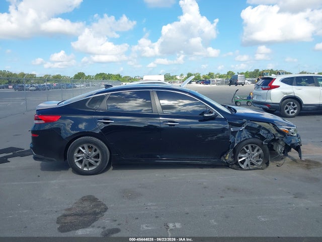 Auction sale of the 2019 Kia Optima Lx, vin: 5XXGT4L39KG296348, lot number: 45444028