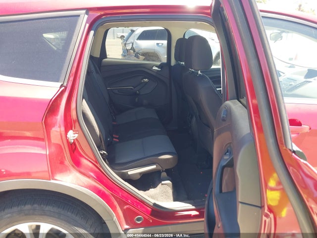 45444044 :رقم المزاد ، 1FMCU9G95HUE48373 vin ، 2017 Ford Escape Se مزاد بيع
