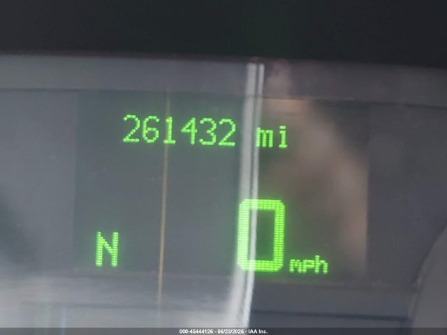 45444126 :رقم المزاد ، 1LNHM82V46Y646808 vin ، 2006 Lincoln Town Car Signature Limited مزاد بيع