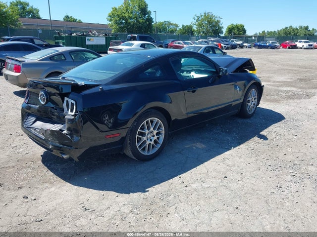 Ford Mustang V6 2014 1ZVBP8AM9E5330750 Image 4