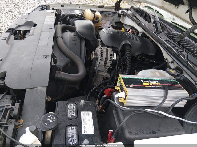 Auction sale of the 2004 Chevrolet Silverado 1500 Ls, vin: 2GCEC19T441347308, lot number: 45444151