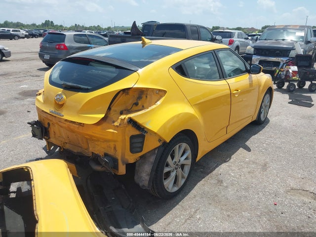 2016 Hyundai Veloster მანქანა იყიდება აუქციონზე, vin: KMHTC6AD2GU282200, აუქციონის ნომერი: 45444154