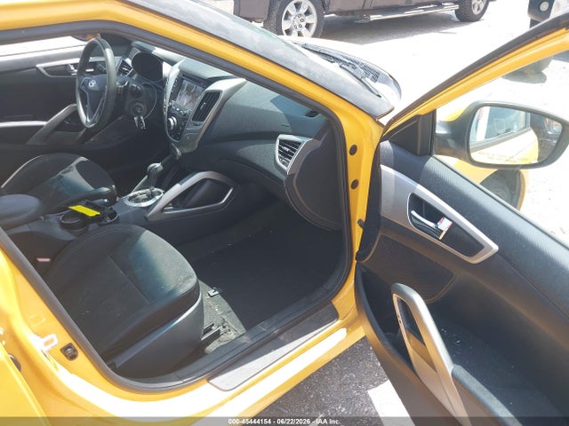 2016 Hyundai Veloster მანქანა იყიდება აუქციონზე, vin: KMHTC6AD2GU282200, აუქციონის ნომერი: 45444154