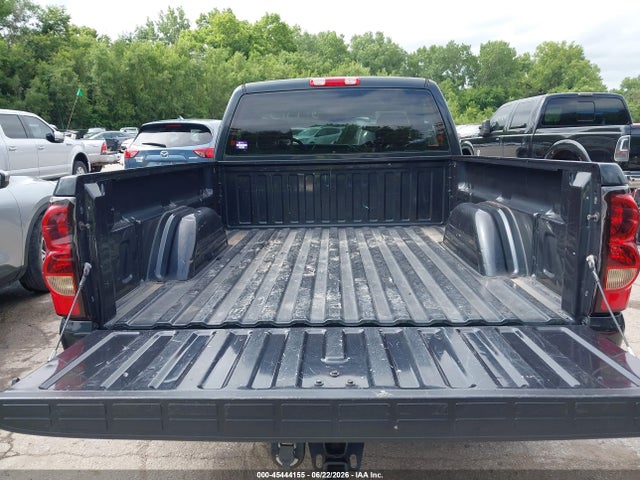 Продажа на аукционе авто 2005 Chevrolet Silverado 1500 Ls, vin: 1GCEC14T95Z332108, номер лота: 45444155