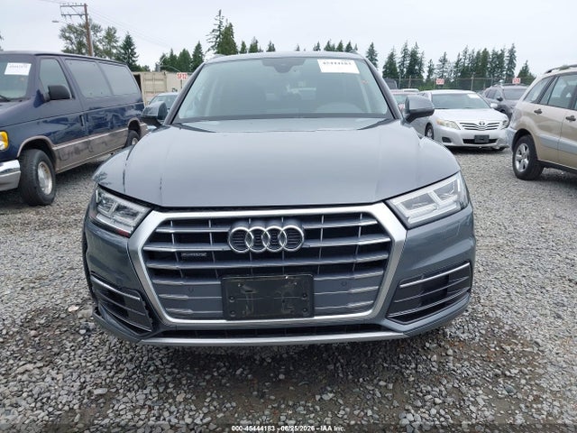 WA1BNAFY4J2215099 Audi Q5 2.0t Premium/2.0t Tech Premium