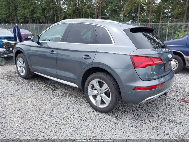 WA1BNAFY4J2215099 Audi Q5 2.0t Premium/2.0t Tech Premium