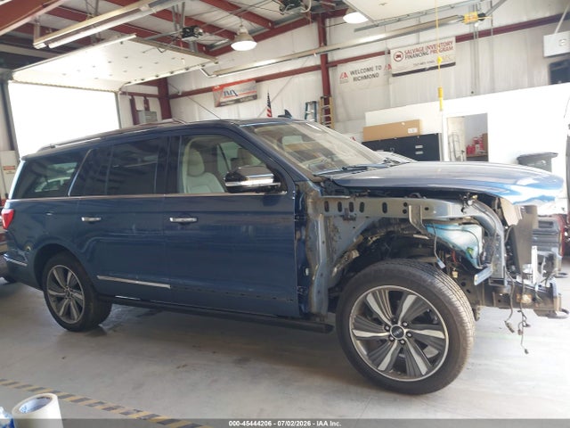 5LMJJ3LT6KEL26229 Lincoln Navigator L Reserve