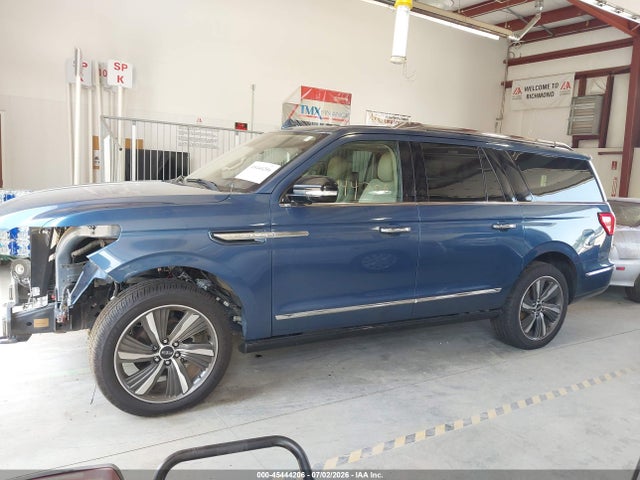 5LMJJ3LT6KEL26229 Lincoln Navigator L Reserve