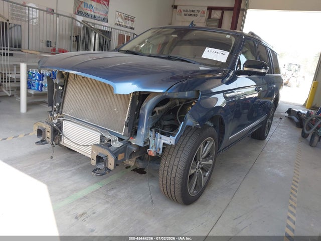 5LMJJ3LT6KEL26229 Lincoln Navigator L Reserve