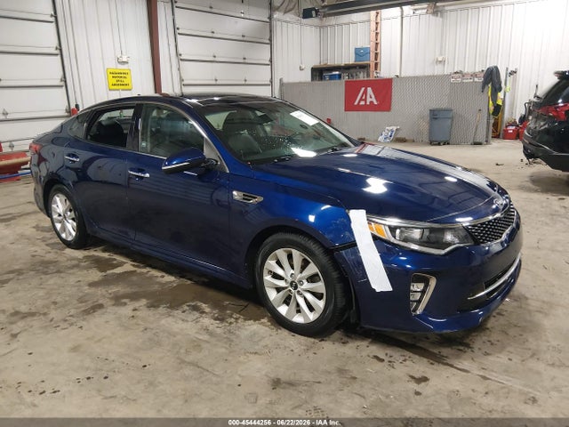45444256 :رقم المزاد ، 5XXGT4L38JG200921 vin ، 2018 Kia Optima S مزاد بيع