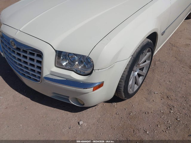 Продажа на аукционе авто 2005 Chrysler 300c, vin: 2C3AA63H15H521418, номер лота: 45444261