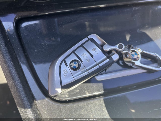 45444282 :رقم المزاد ، WBASN4C58AC209184 vin ، 2010 Bmw 550i Gran Turismo مزاد بيع