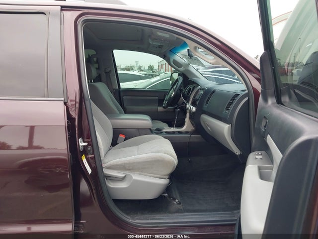 5TDZY5G15GS061363 Toyota Sequoia Sr5 5.7l V8
