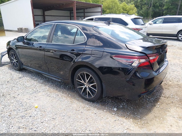 4T1G11AKXMU558157 Toyota CAMRY SE