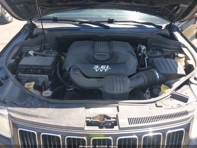 1C4RJFBG2EC121930 Jeep Grand Cherokee Limited
