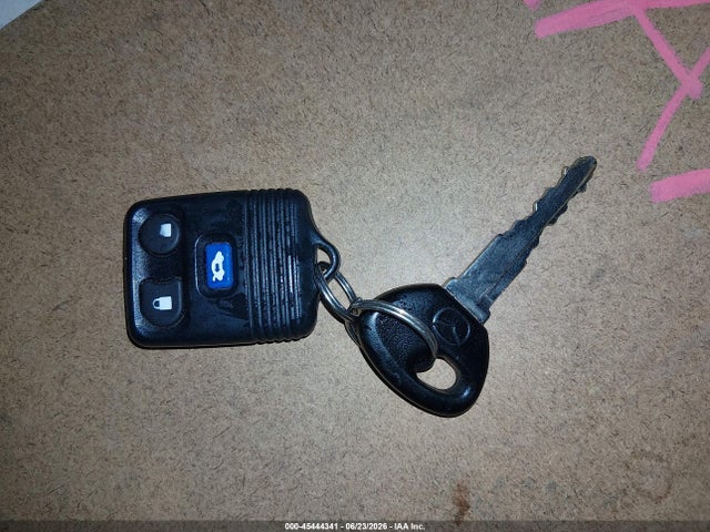 45444341 :رقم المزاد ، 1YVGF22F925294623 vin ، 2002 Mazda 626 Es V6/lx V6 مزاد بيع