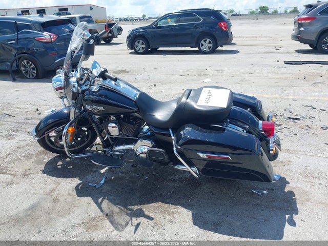 Harley-Davidson Flhr Road King 2016 1HD1FBM19GB666370 Image 13