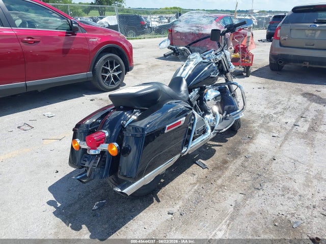 Harley-Davidson Flhr Road King 2016 1HD1FBM19GB666370 Image 4