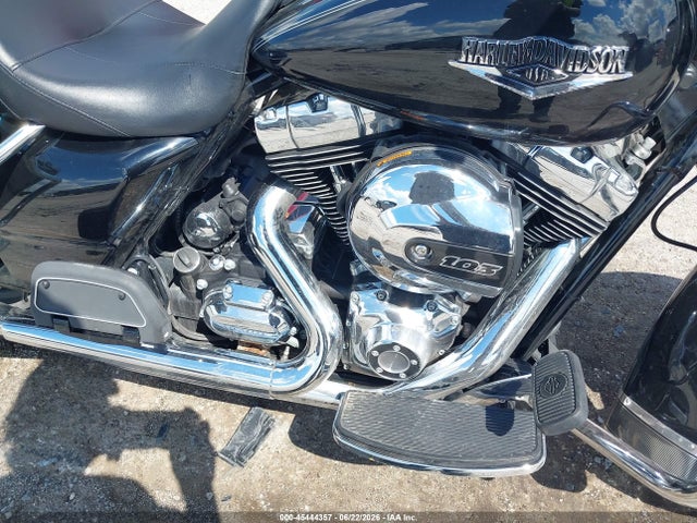 Harley-Davidson Flhr Road King 2016 1HD1FBM19GB666370 Image 8