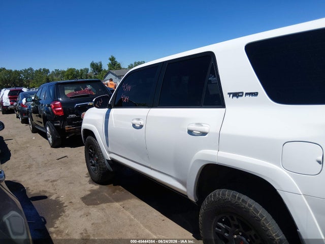 2017 Toyota 4runner Trd Pro მანქანა იყიდება აუქციონზე, vin: JTEBU5JR1H5422179, აუქციონის ნომერი: 45444384