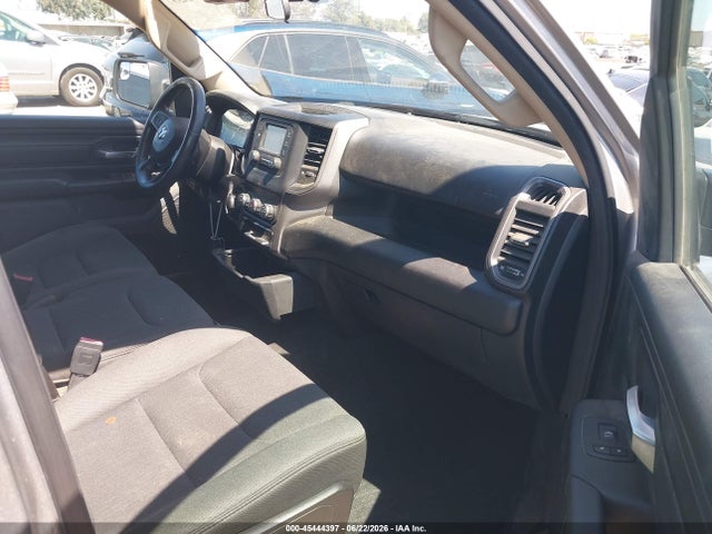 45444397 :رقم المزاد ، 1C6RREGG8KN805903 vin ، 2019 Ram 1500 Tradesman  4x2 5'7 Box مزاد بيع