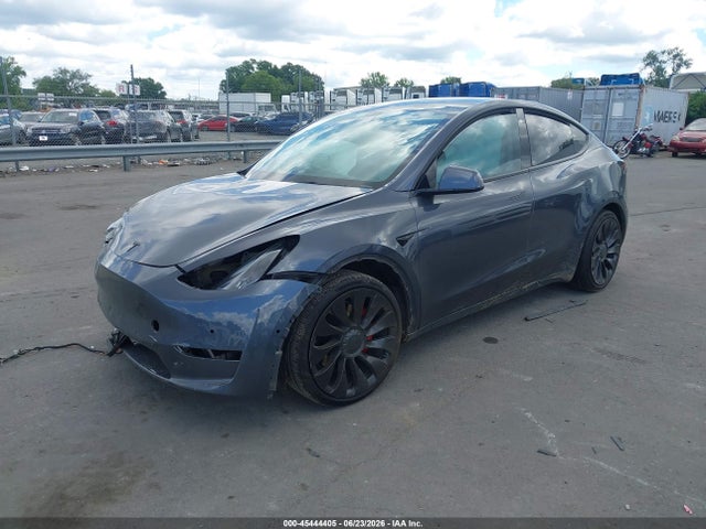 Продажа на аукционе авто 2022 Tesla Model Y Performance Dual Motor All-wheel Drive, vin: 7SAYGDEF6NF448032, номер лота: 45444405