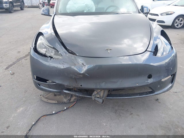 Продажа на аукционе авто 2022 Tesla Model Y Performance Dual Motor All-wheel Drive, vin: 7SAYGDEF6NF448032, номер лота: 45444405