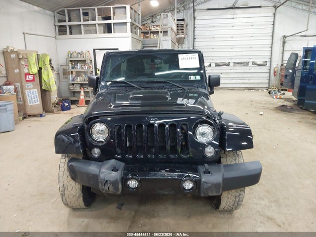 45444411 :رقم المزاد ، 1C4BJWEG4JL860692 vin ، 2018 Jeep Wrangler Jk Unlimited Altitude 4x4 مزاد بيع