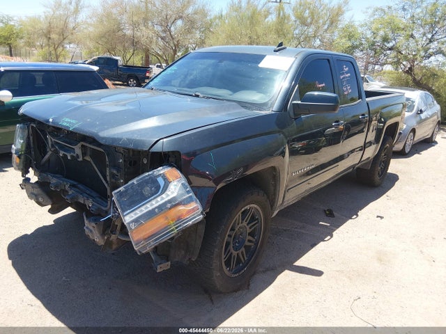45444450 :رقم المزاد ، 2GCRCREC8J1100651 vin ، 2018 Chevrolet Silverado 1500 Lt مزاد بيع