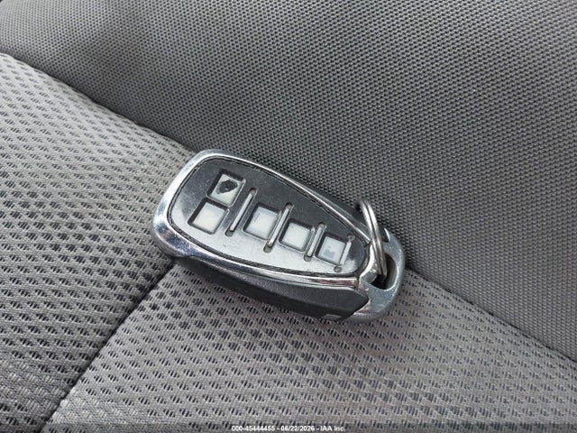 45444455 :رقم المزاد ، 1G1JD5SB2K4101629 vin ، 2019 Chevrolet Sonic Lt Auto مزاد بيع