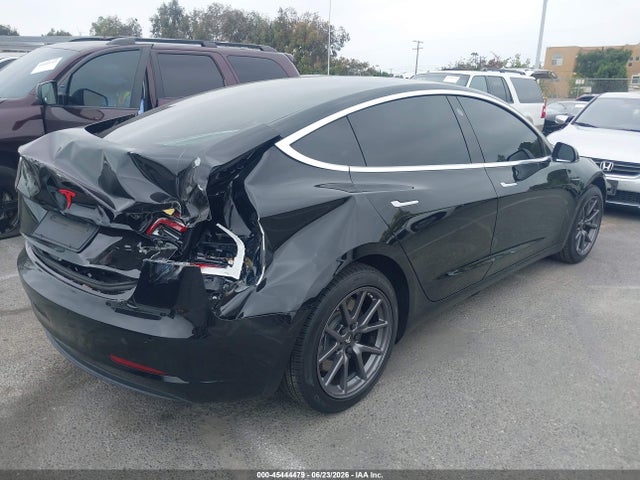 Tesla Model 3 Long Range/mid Range/standard Range/standard Range Plus 2019 5YJ3E1EA7KF410272 Image 4