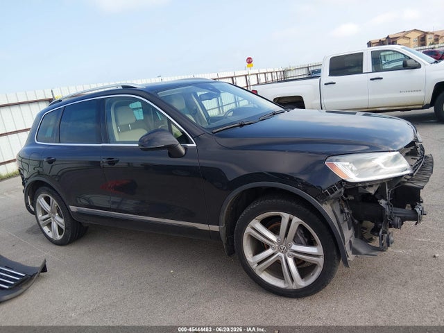 Aukcja sprzedaży 2016 Volkswagen Touareg Vr6 Executive, vin: WVGEF9BP5GD011576, numer aukcji: 45444483