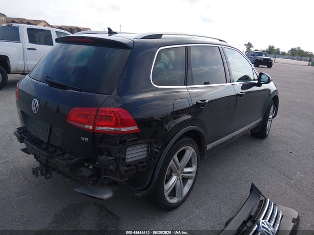 Aukcja sprzedaży 2016 Volkswagen Touareg Vr6 Executive, vin: WVGEF9BP5GD011576, numer aukcji: 45444483
