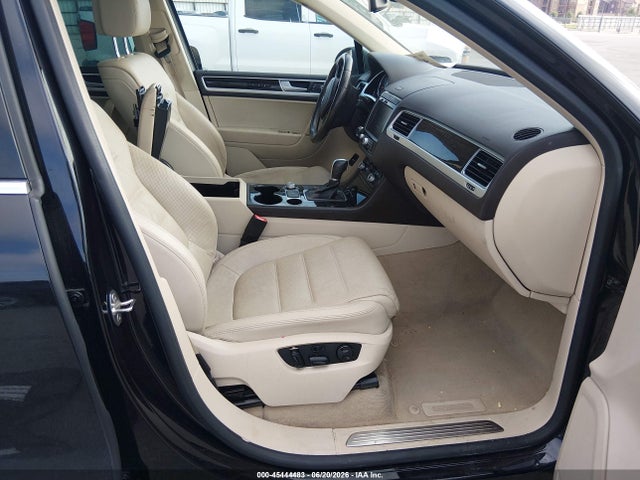 Aukcja sprzedaży 2016 Volkswagen Touareg Vr6 Executive, vin: WVGEF9BP5GD011576, numer aukcji: 45444483
