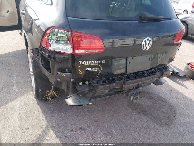 Aukcja sprzedaży 2016 Volkswagen Touareg Vr6 Executive, vin: WVGEF9BP5GD011576, numer aukcji: 45444483