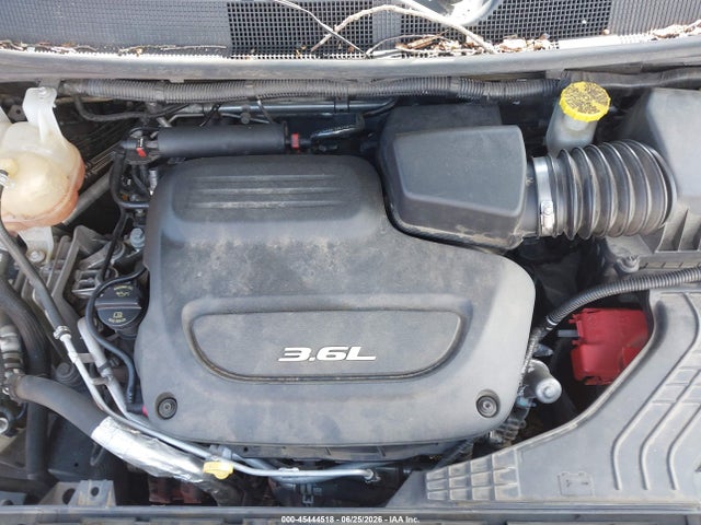 45444518 :رقم المزاد ، 2C4RC1GG6HR544866 vin ، 2017 Chrysler Pacifica Limited مزاد بيع