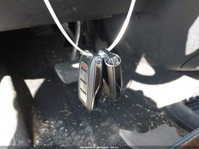 45444518 :رقم المزاد ، 2C4RC1GG6HR544866 vin ، 2017 Chrysler Pacifica Limited مزاد بيع