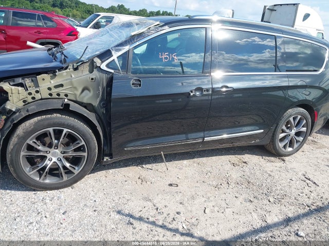 45444518 :رقم المزاد ، 2C4RC1GG6HR544866 vin ، 2017 Chrysler Pacifica Limited مزاد بيع
