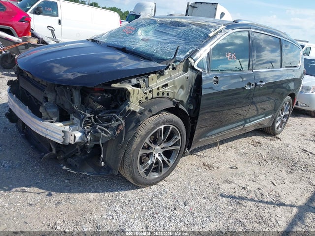 45444518 :رقم المزاد ، 2C4RC1GG6HR544866 vin ، 2017 Chrysler Pacifica Limited مزاد بيع