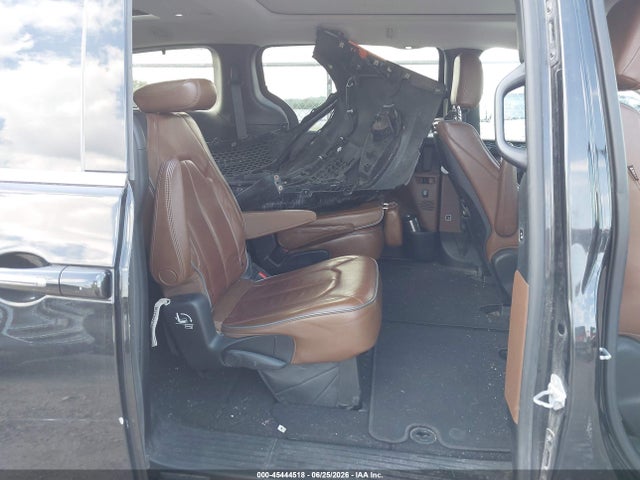 45444518 :رقم المزاد ، 2C4RC1GG6HR544866 vin ، 2017 Chrysler Pacifica Limited مزاد بيع