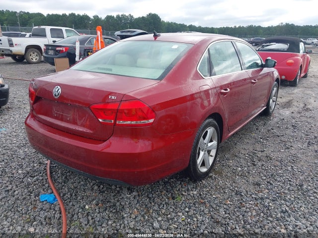 Volkswagen Passat 1.8t Limited Edition 2015 1VWAT7A38FC118461 Image 4