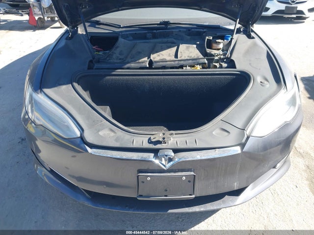 Tesla Model S 100d/75d/long Range/standard Range 2019 5YJSA1E21KF335696 Image 10