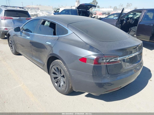Tesla Model S 100d/75d/long Range/standard Range 2019 5YJSA1E21KF335696 Image 3
