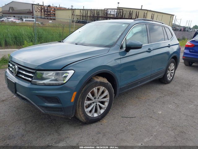 Продаж на аукціоні авто 2019 Volkswagen Tiguan 2.0t Se/2.0t Sel/2.0t Sel R-line/2.0t Sel R-line Black, vin: 3VV2B7AX8KM095996, номер лоту: 45444544