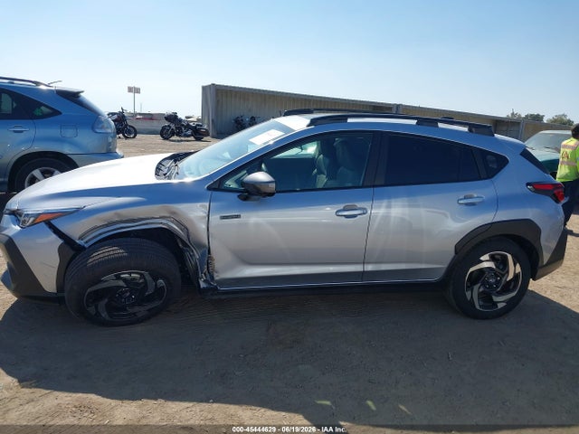 JF2GUSND8T8220536 Subaru Crosstrek Limited