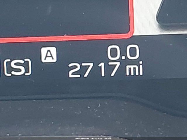 JF2GUSND8T8220536 Subaru Crosstrek Limited