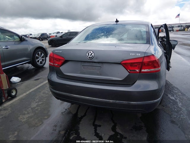 2015 Volkswagen Passat 2.0l Tdi Se მანქანა იყიდება აუქციონზე, vin: 1VWBV7A35FC082064, აუქციონის ნომერი: 45444652