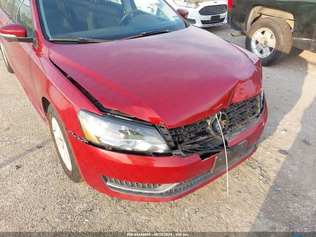 Aukcja sprzedaży 2015 Volkswagen Passat 1.8t S, vin: 1VWAT7A32FC073579, numer aukcji: 45444668