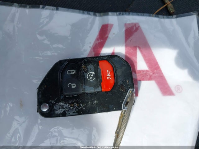 45444686 :رقم المزاد ، 1C4RJXP6XRW303269 vin ، 2024 Jeep Wrangler 4xe Sahara 4xe مزاد بيع