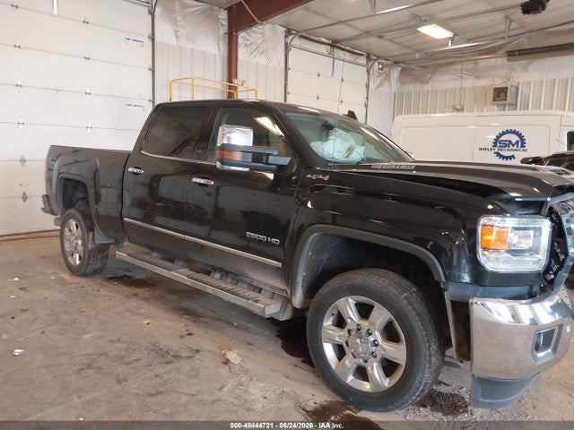 45444721 :رقم المزاد ، 1GT12REY3KF244825 vin ، 2019 Gmc Sierra 2500hd Slt مزاد بيع
